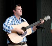 narrowroad04778_small.jpg