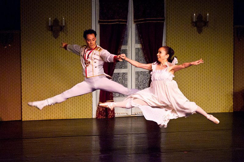 nutcracker8537.jpg
