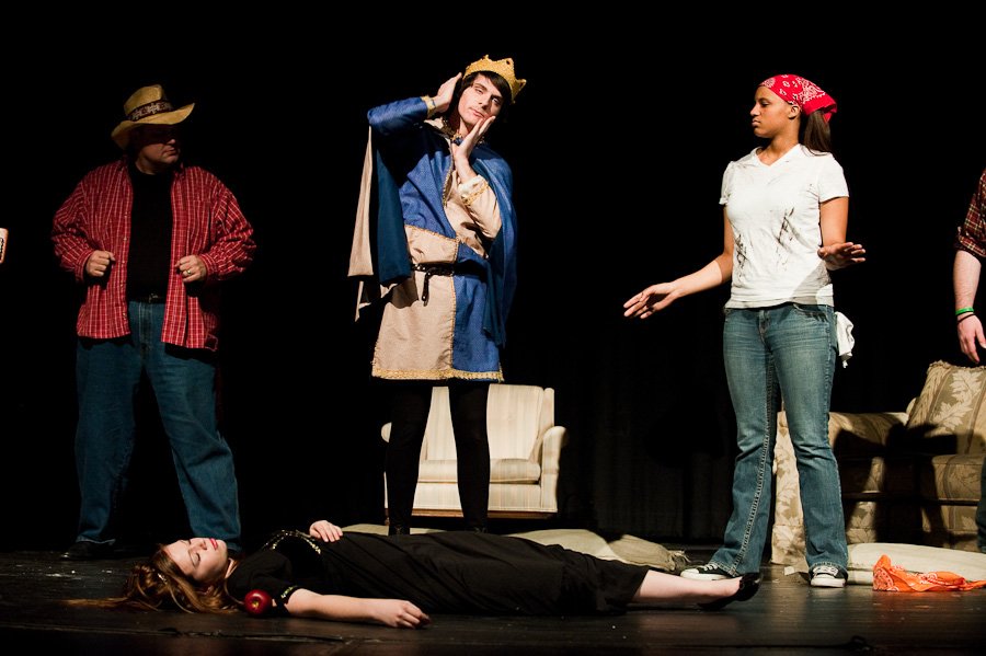 oneact06069.jpg