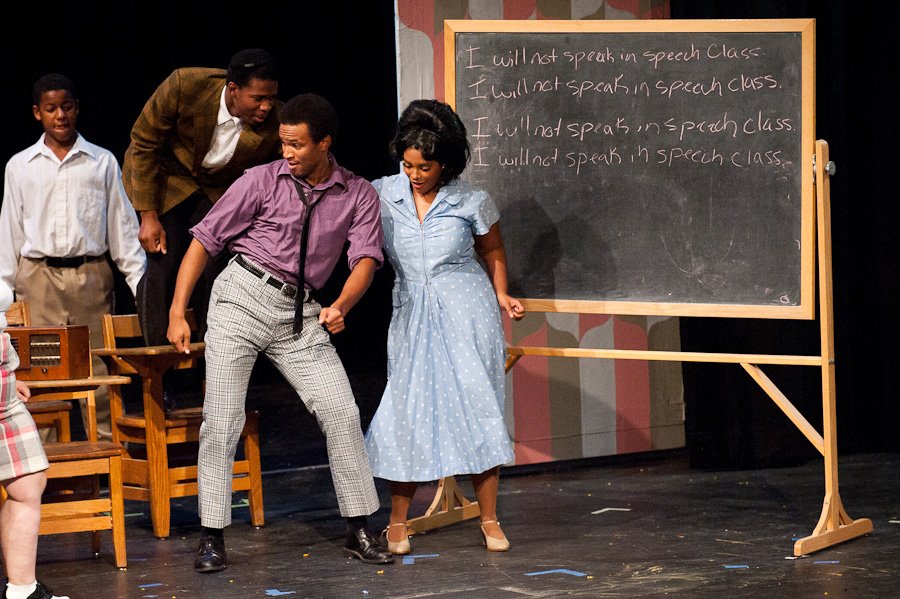 hairspray07111787.jpg