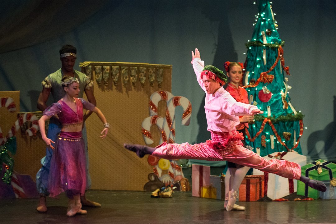 nutcracker121206052.jpg