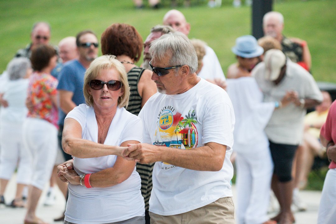 envisionband130804567.jpg
