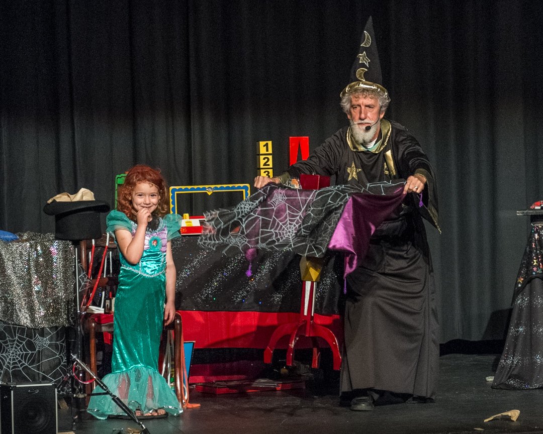 magic13104177.jpg