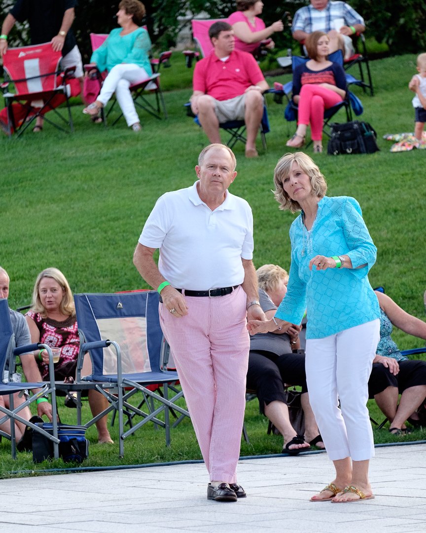 entertainers150824524.jpg
