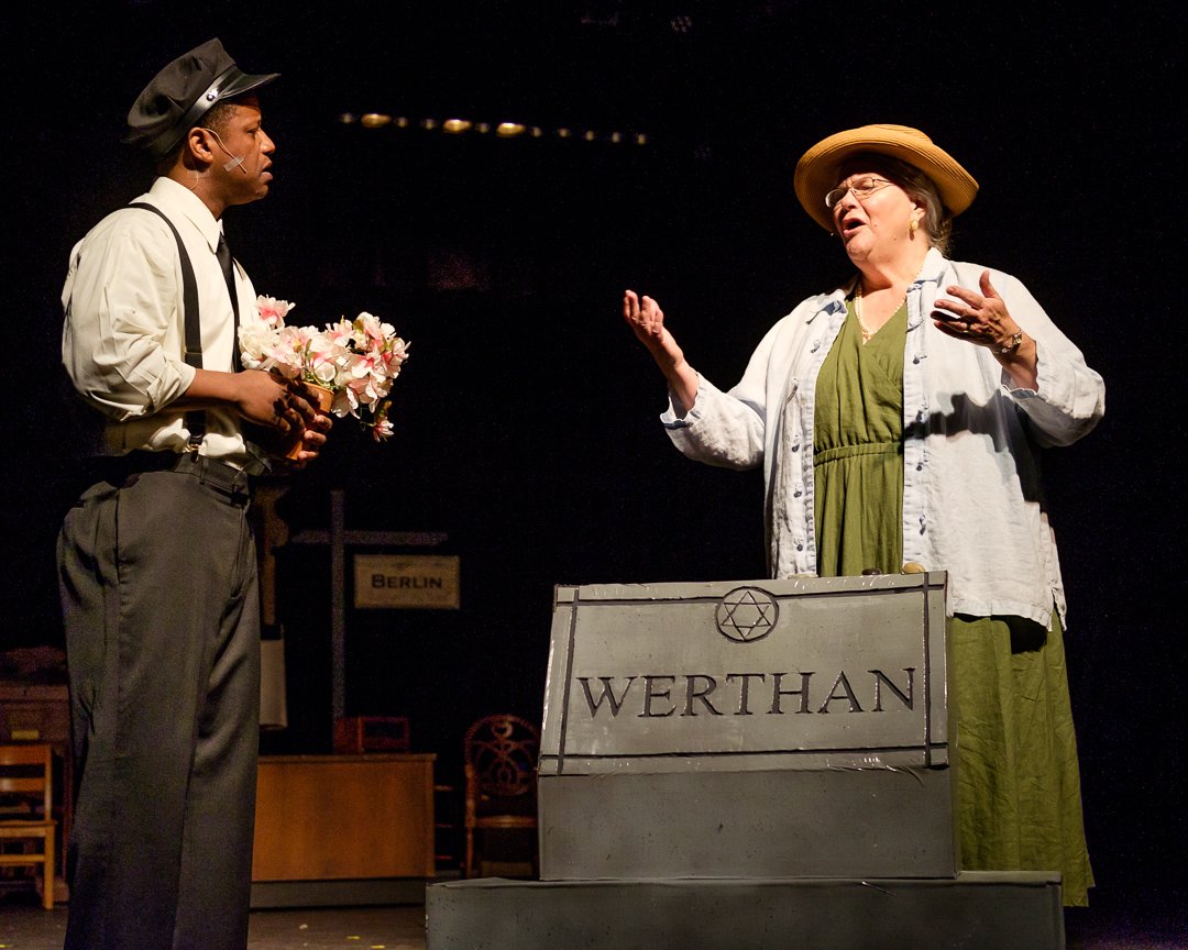 drivingmissdaisy16043659.jpg
