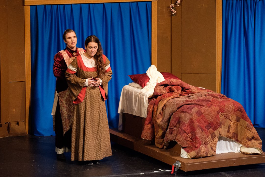 romeoandjuliet17106711.jpg