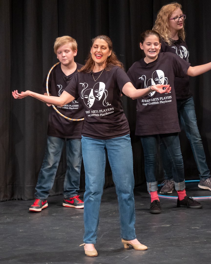 eveningonbroadway18084355.jpg