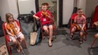 surrystrings18071006_small.jpg