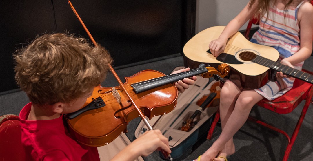 surrystrings18071254.jpg