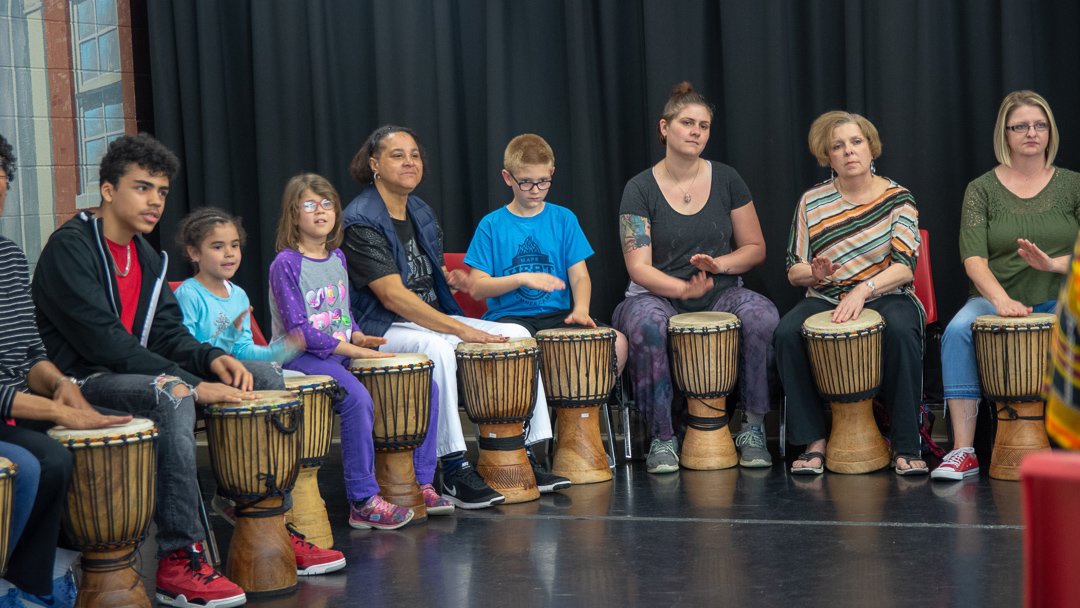 africandrummingdance190421294.jpg
