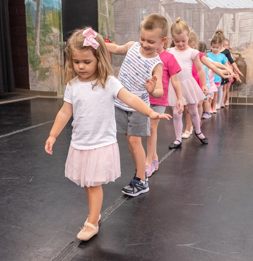 dancecamp190711.jpg