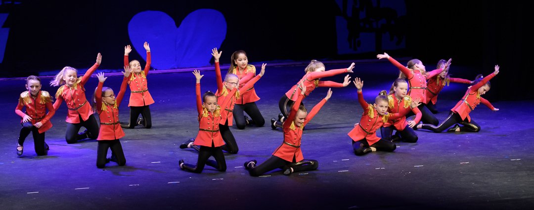 dance83.jpg