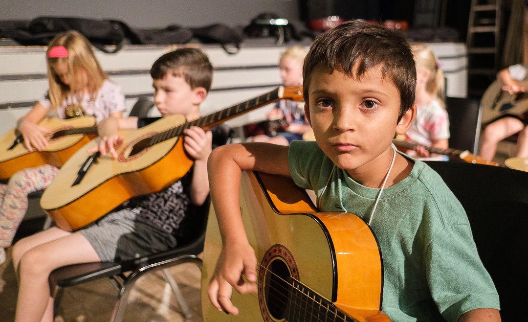 surrystrings220719.jpg