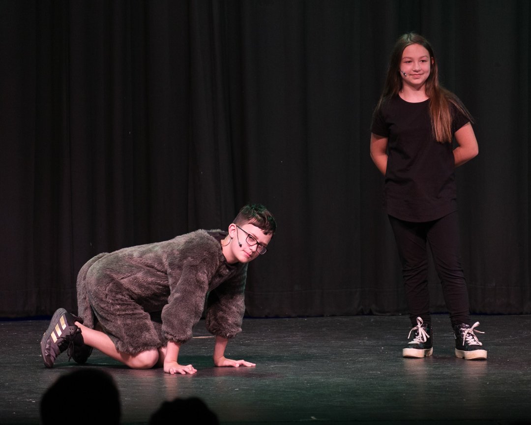 youthactingshow7.jpg