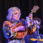 rhondavincent250416_small.jpg