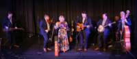 rhondavincent250418_small.jpg