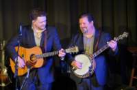 rhondavincent250423_small.jpg