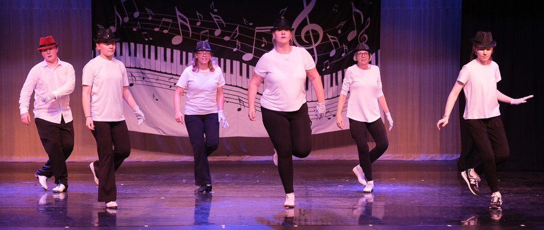 dance2505226.jpg