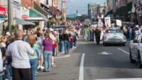 parade13091482_small.jpg