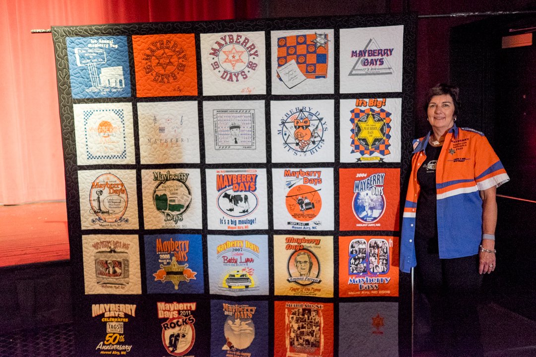 quiltauction140924517.jpg