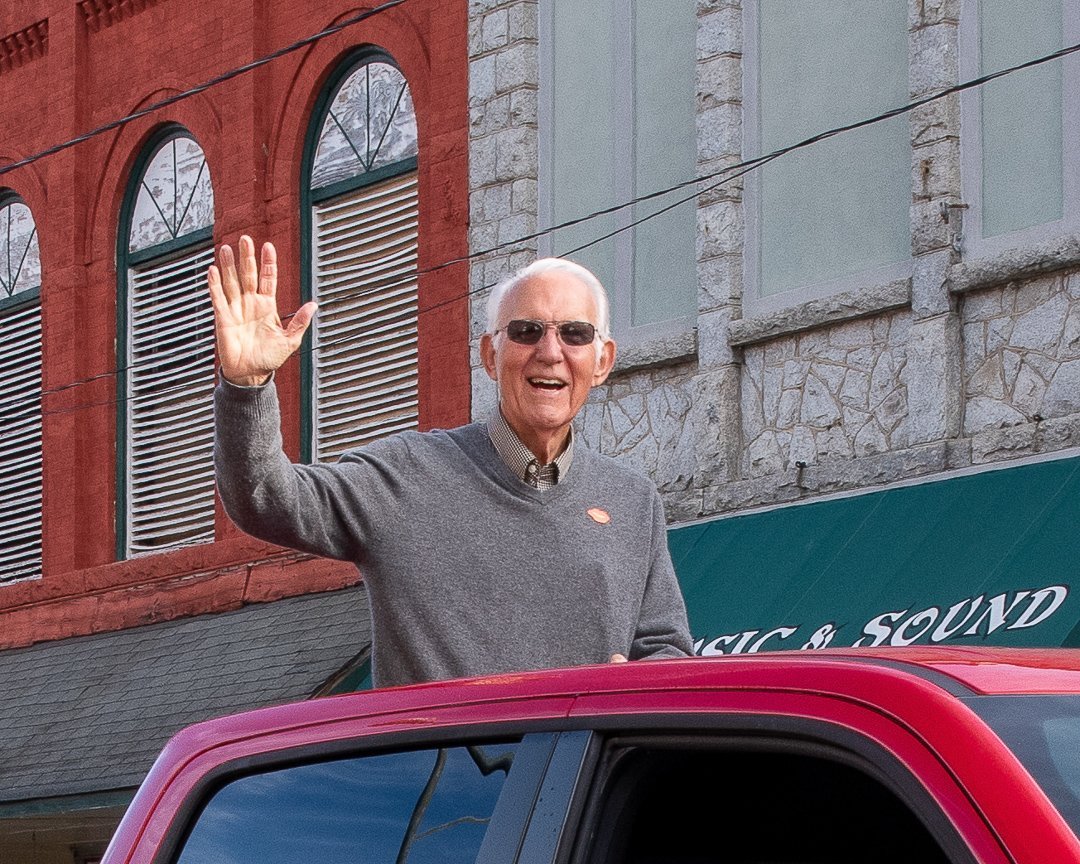 parade_0163.jpg