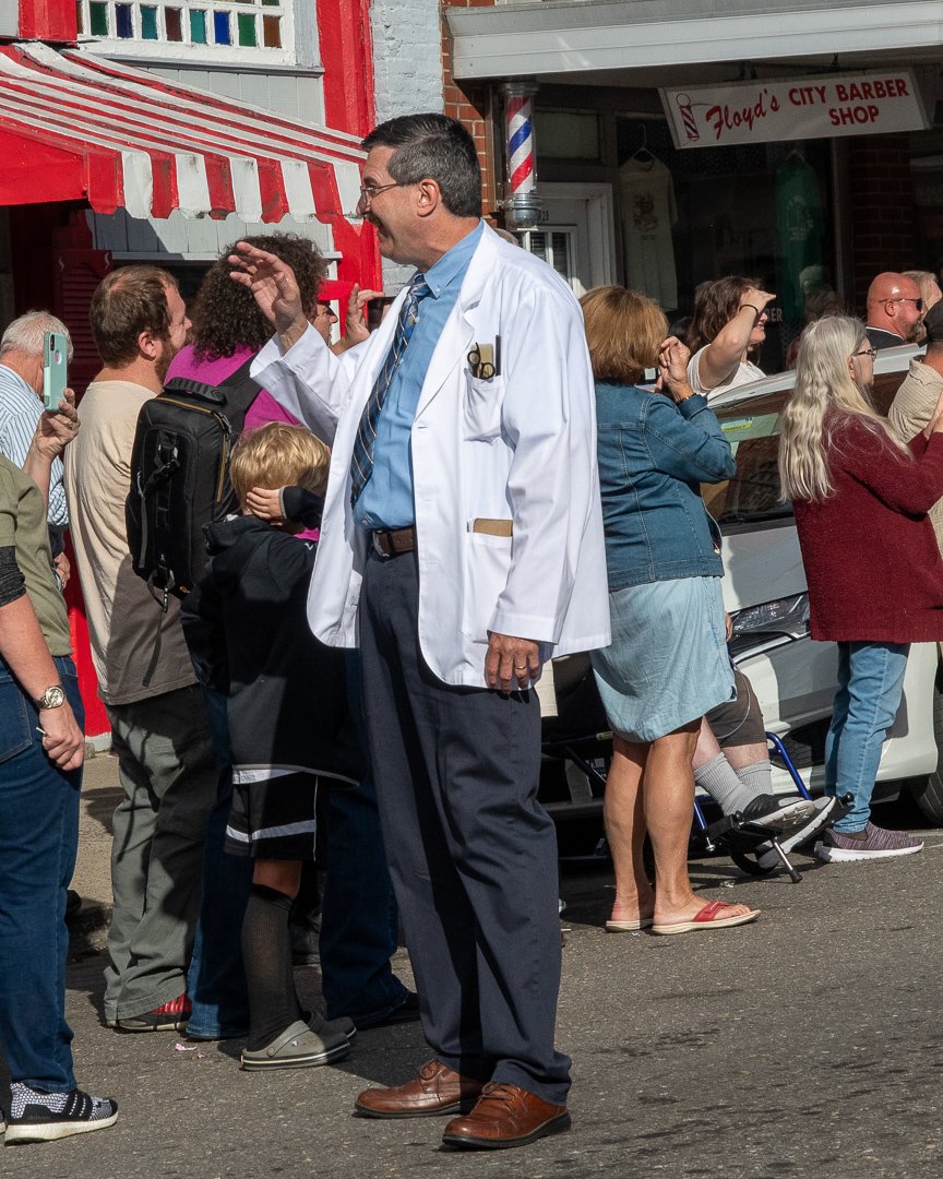 parade_32529.jpg