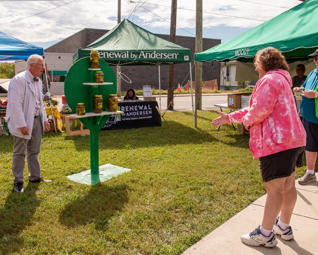 pickletoss_32731.jpg