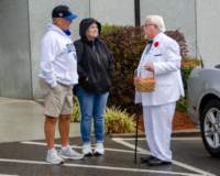 parade_2633_small.jpg