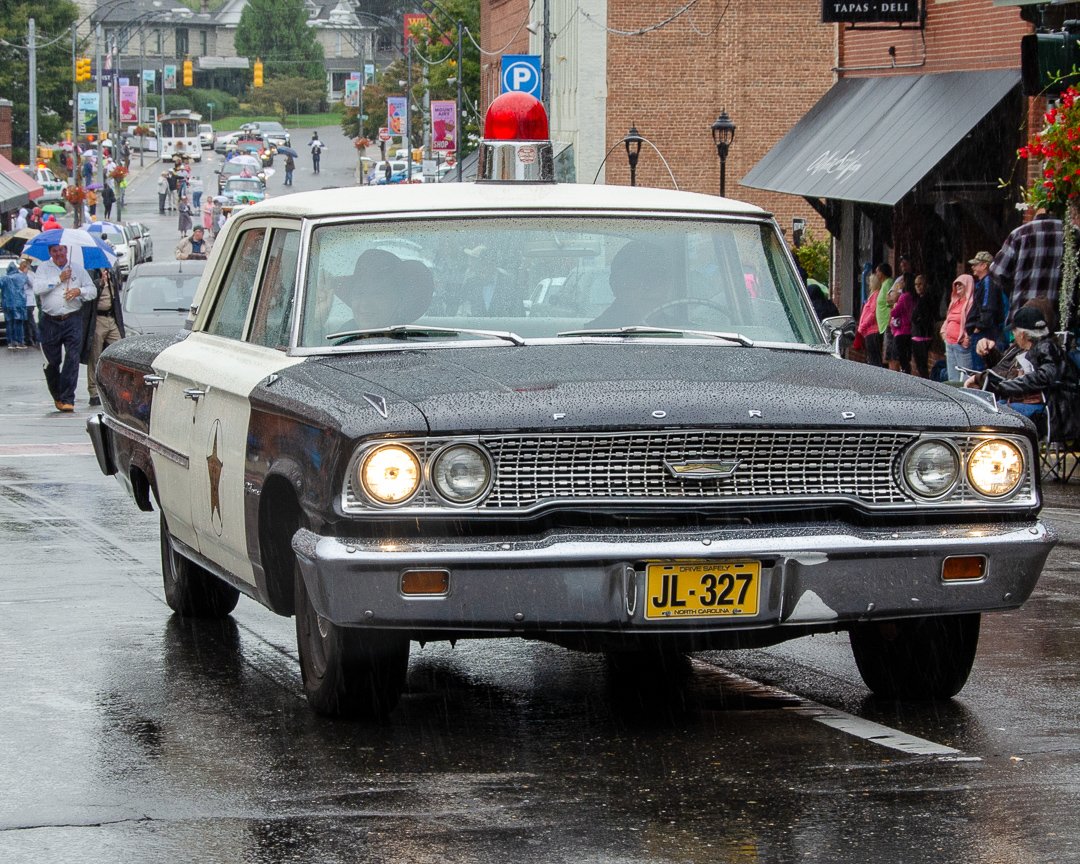 parade_2742.jpg