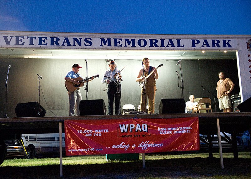 fiddlers06442.jpg