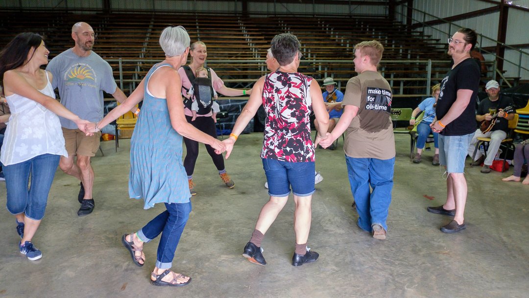 oldtimeretreat1906178.jpg